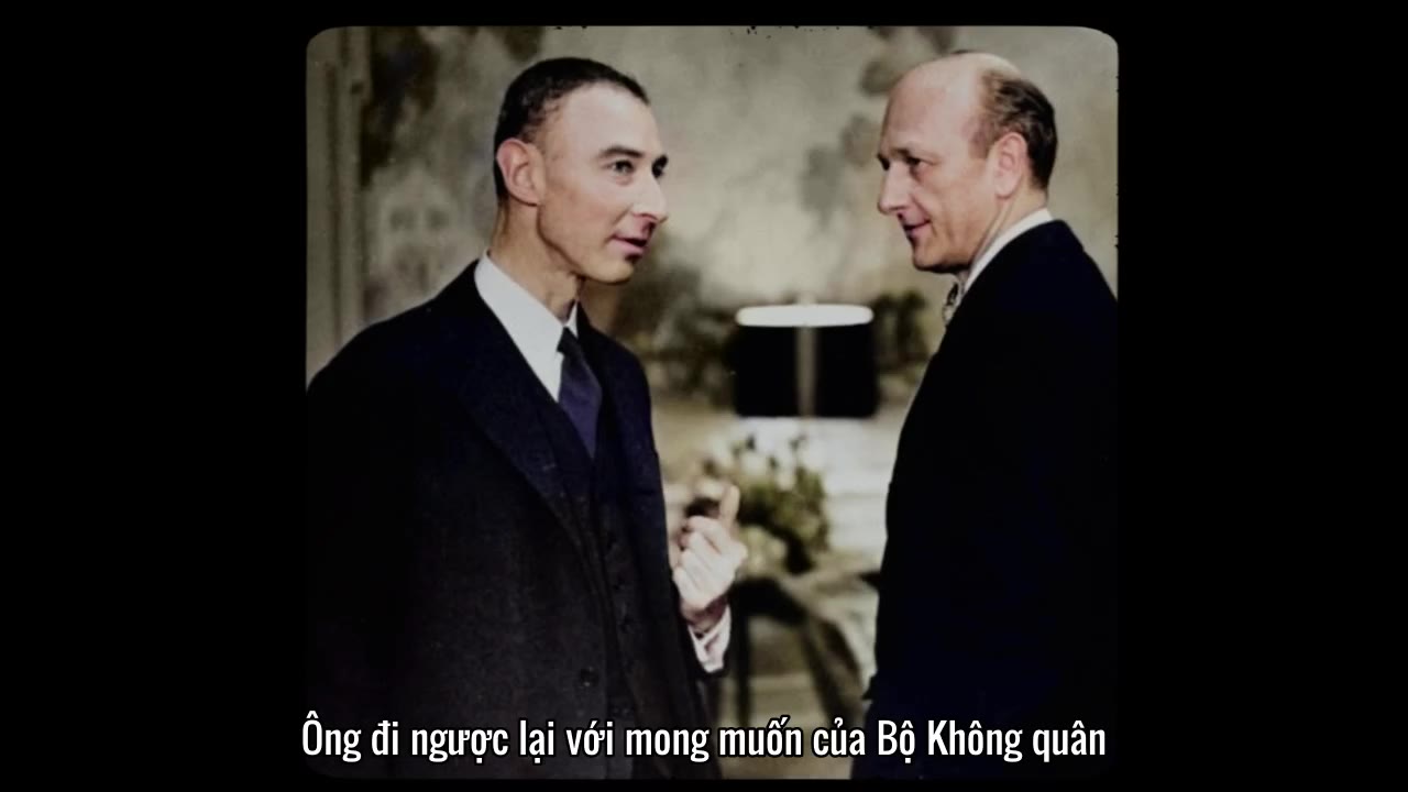 To End All War: Oppenheimer & the Atomic Bomb - cảnh 3