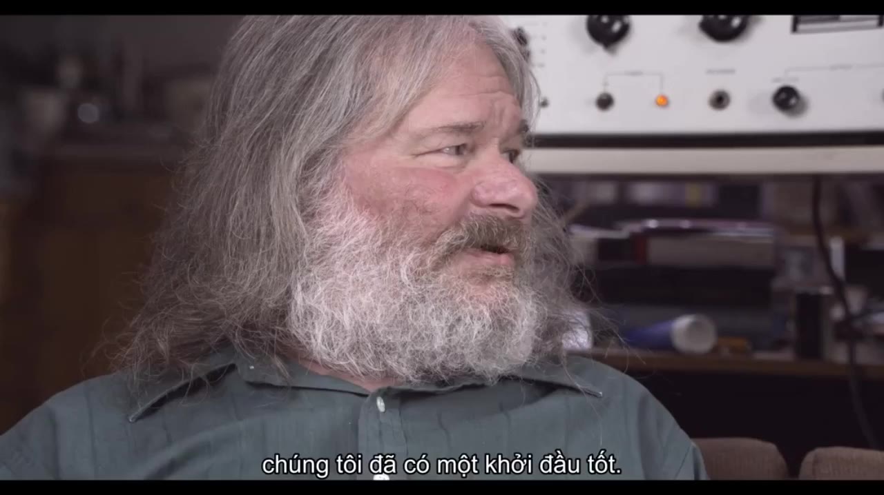John từng tìm cách liên lạc người ngoài hành tinh - cảnh 3