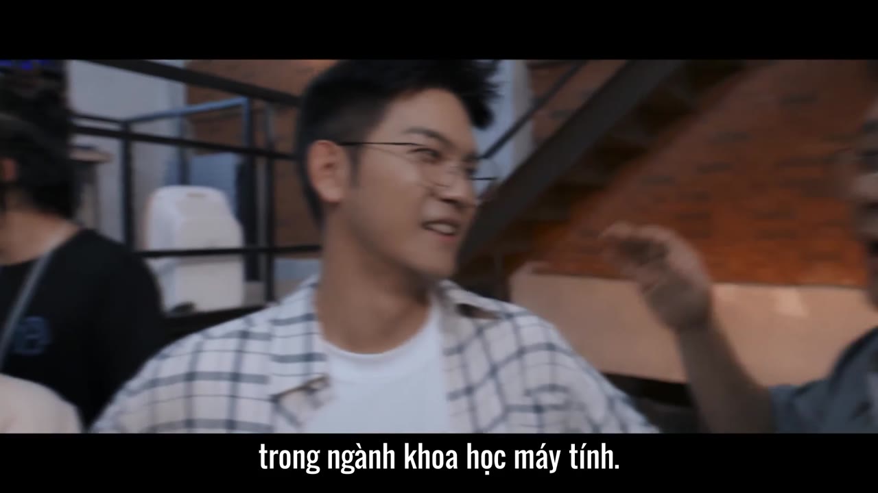 Bãi Cá Mập tập 1 cảnh 2