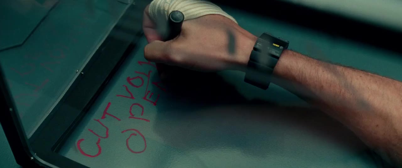 Nghịch Lý Cloverfield tập 1 cảnh 2