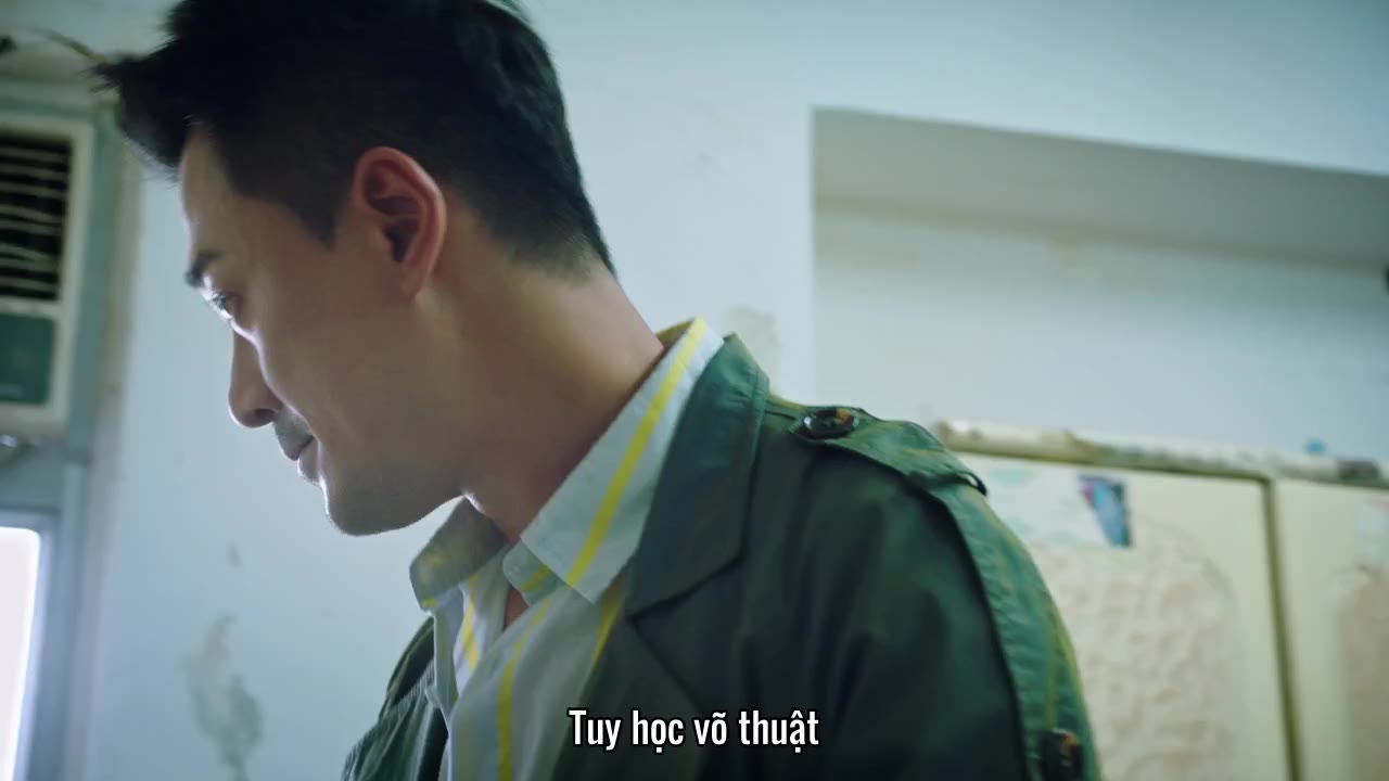 Hắc Kim Phong Bạo - cảnh 2
