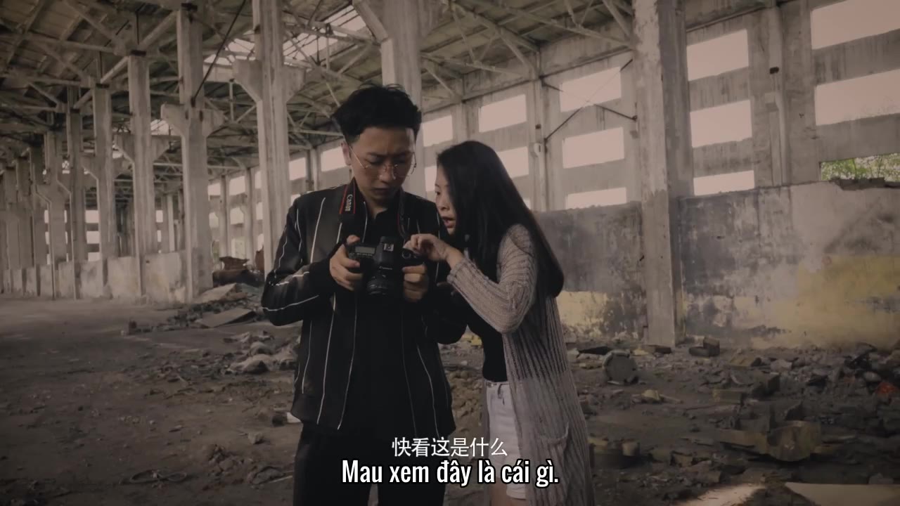 Cái Bóng Trong Một Nhà Máy Cũ tập 1