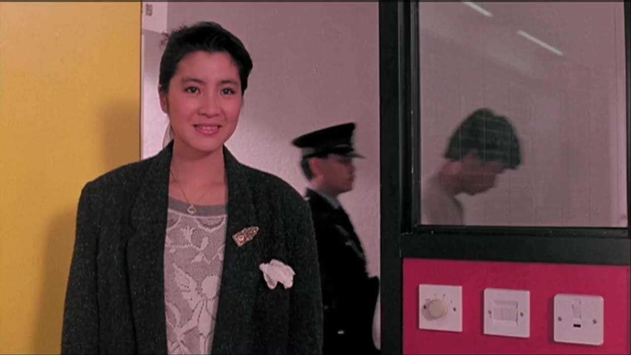 Cảnh Sát Hoàng Gia - cảnh 1