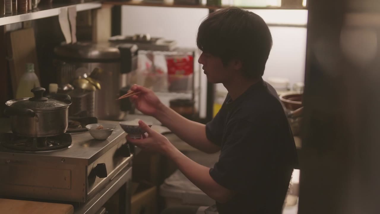 Kimbap và Cơm Nắm tập 1 cảnh 2