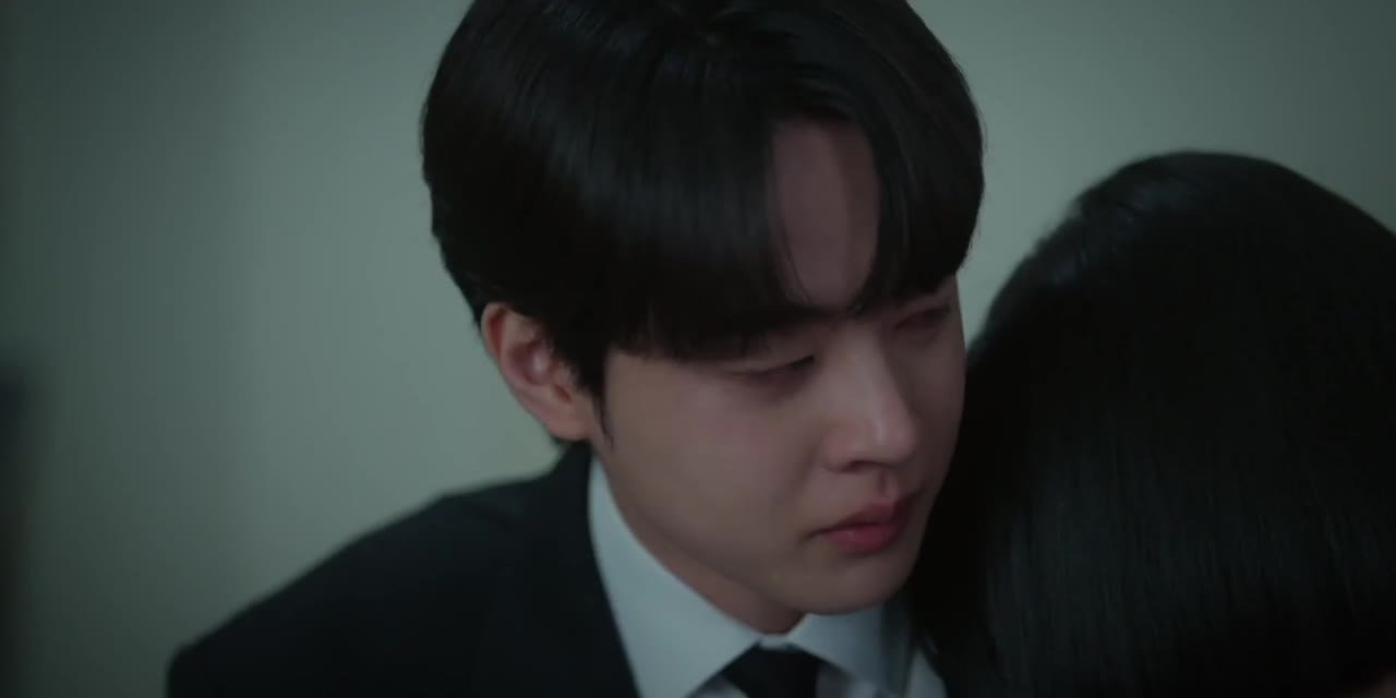 Hội Chứng Sợ Yêu tập 8