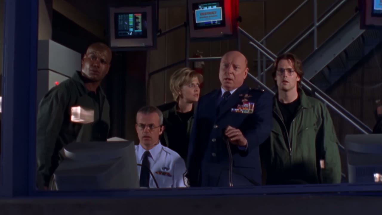 Stargate SG-1 (Phần 8) tập 7 cảnh 2