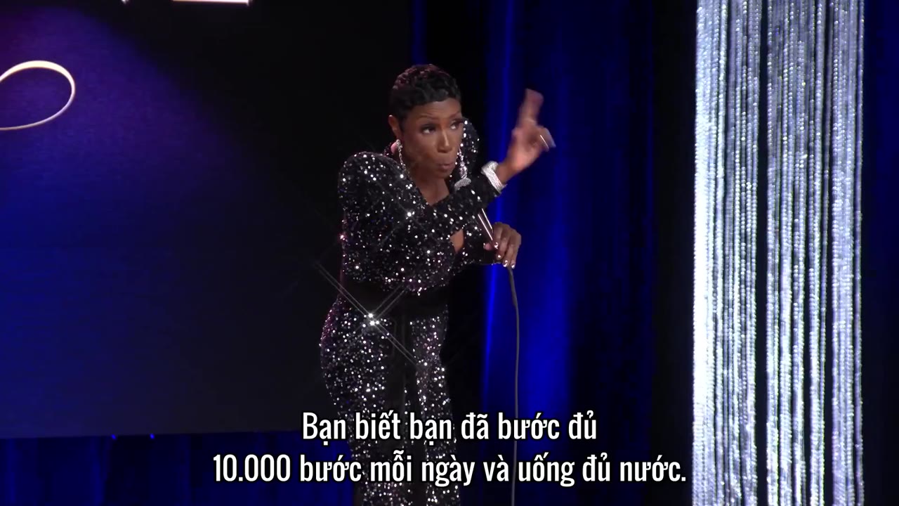 Sommore: Đèn chùm rực sáng tập 1 cảnh 3