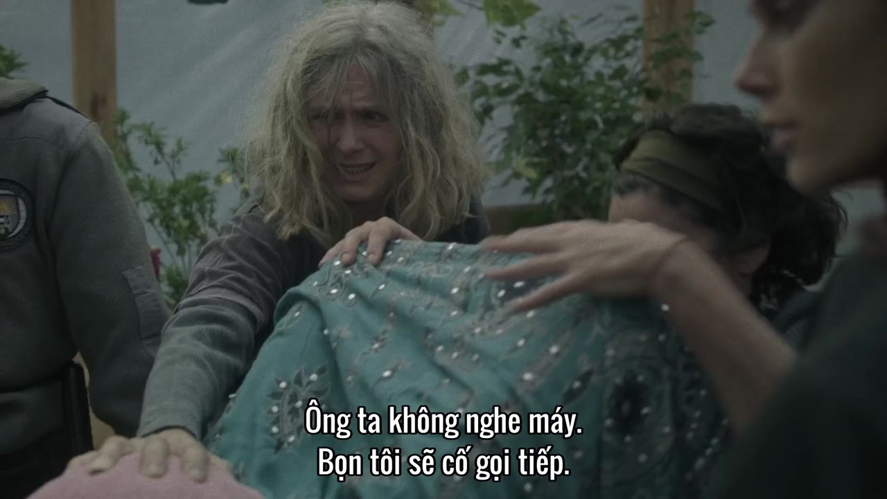 Dưới Lớp Bùn tập 2 cảnh 2
