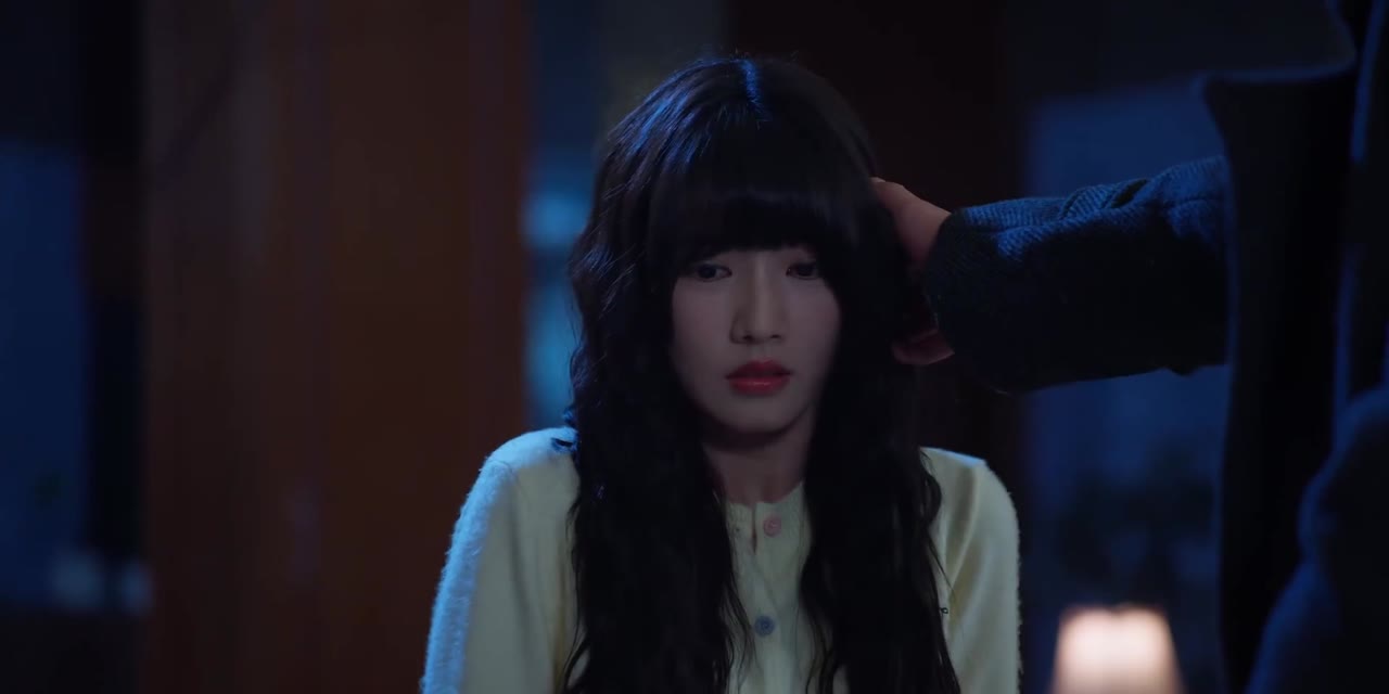 Thu Hút Mãnh Liệt - cảnh 3