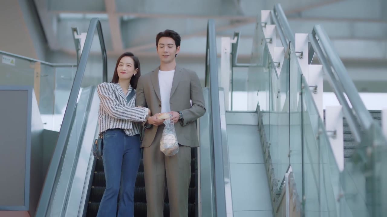 Người Phiên Dịch Của Chúng Tôi tập 33 cảnh 3