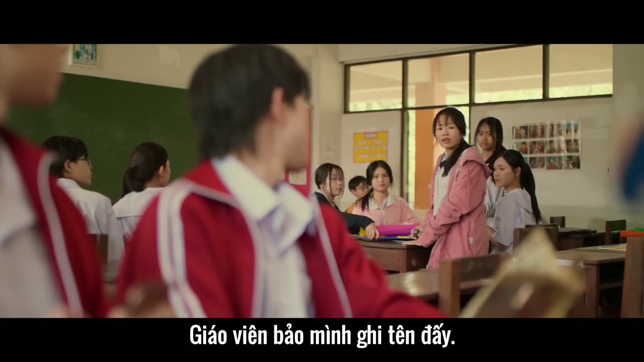 Cây cam ở nhà cậu ấy nhưng quả cam luôn rơi sang nhà tôi - cảnh 1