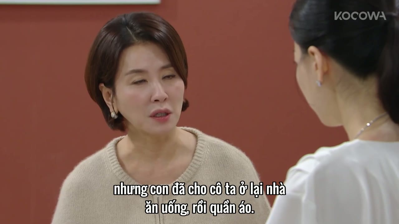 Vòng Xoáy Giả Tạo tập 20