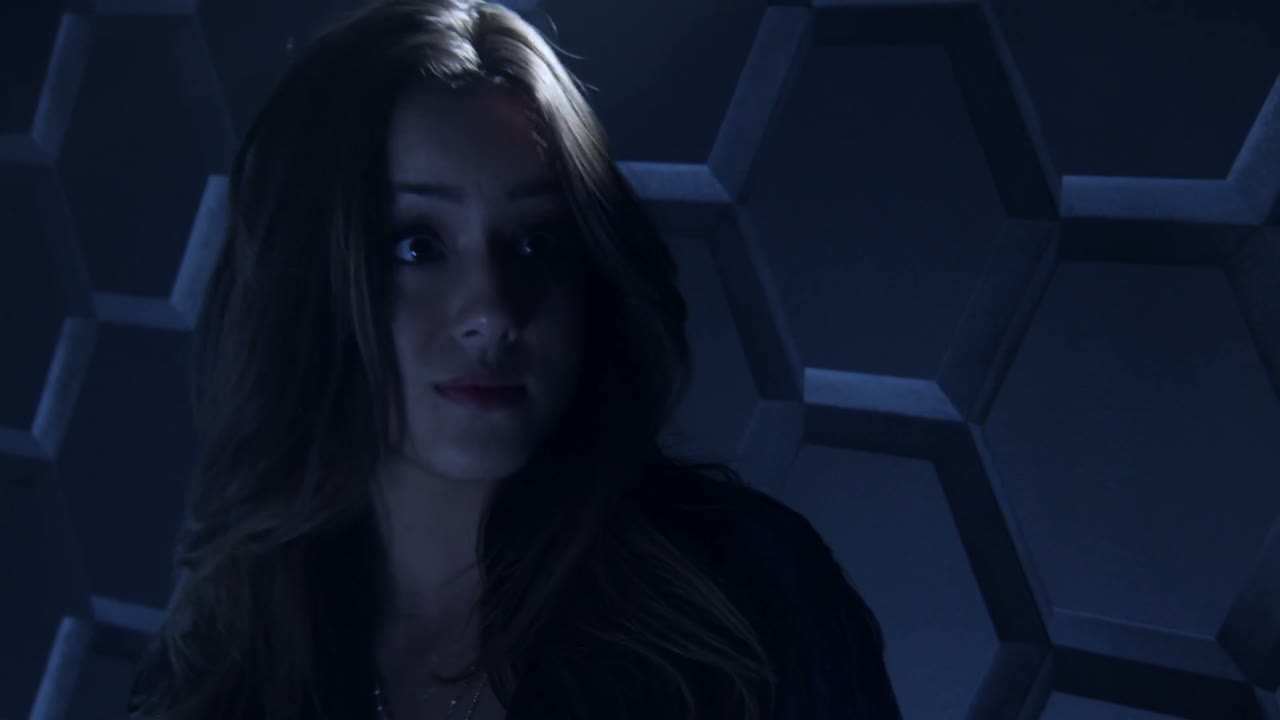 Đặc Vụ S.H.I.E.L.D. (Phần 3) tập 1 cảnh 2