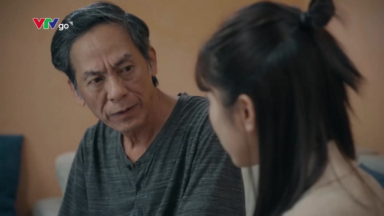Dưới Ô Cửa Sáng Đèn tập 2 cảnh 3
