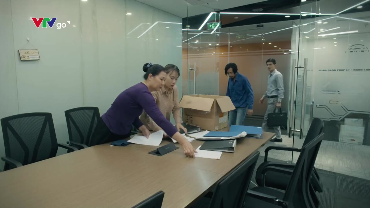 Dưới Ô Cửa Sáng Đèn tập 20
