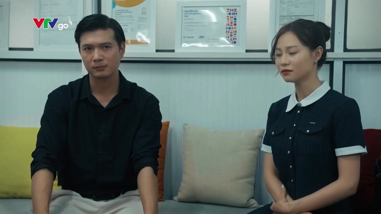 Dưới Ô Cửa Sáng Đèn tập 24 cảnh 2