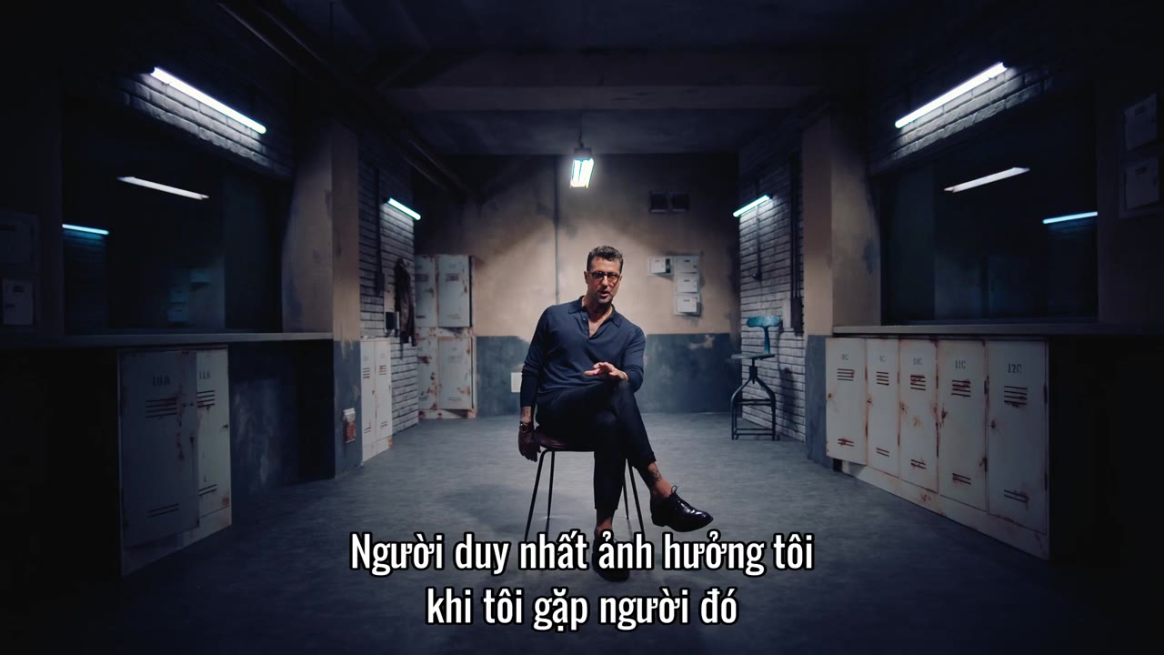 Fabrizio Corona: Vua Paparazzi - cảnh 2
