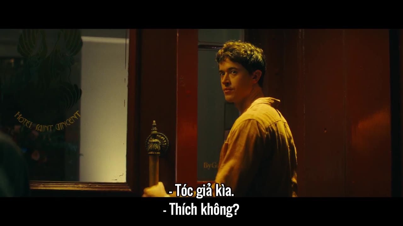 Những Người Ta Gặp Trong Kỳ Nghỉ - cảnh 2