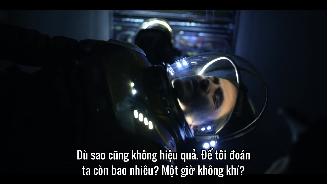 Lạc Ngoài Không Gian (Phần 3) tập 10 cảnh 2