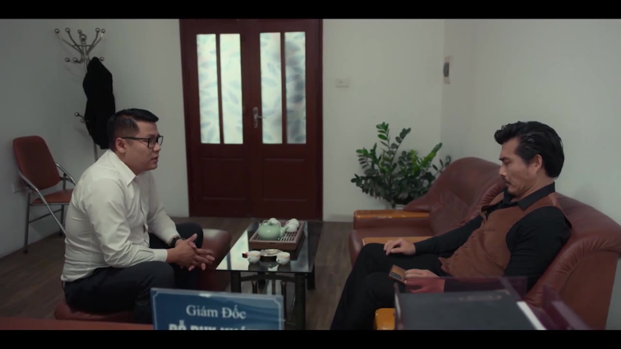 Nhà Mình Lạ Lắm tập 2
