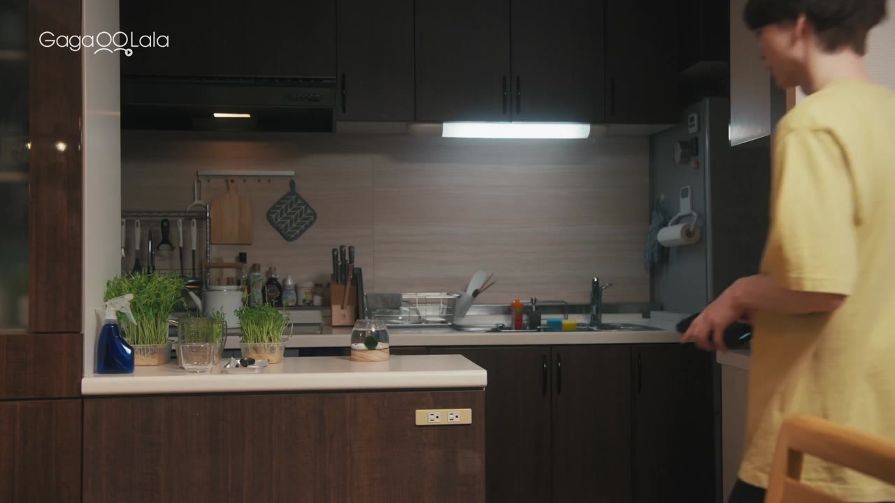 Khi Mưa Tan, Ta Gặp Lại - cảnh 2