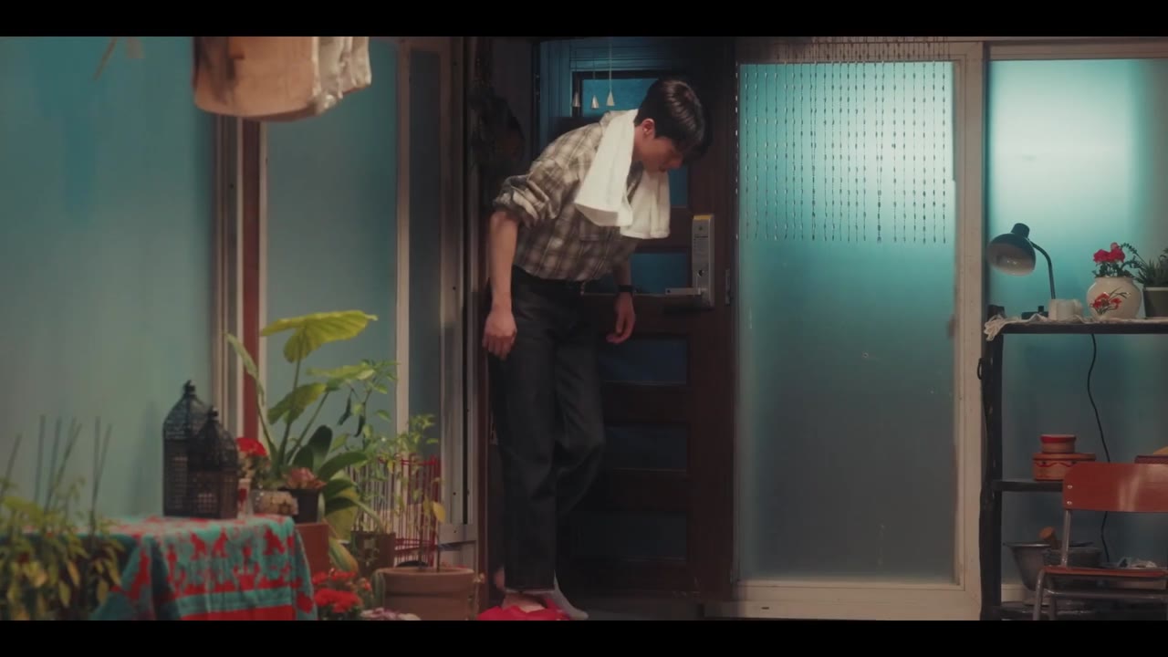 Nụ Hôn Bùng Nổ tập 8 cảnh 2
