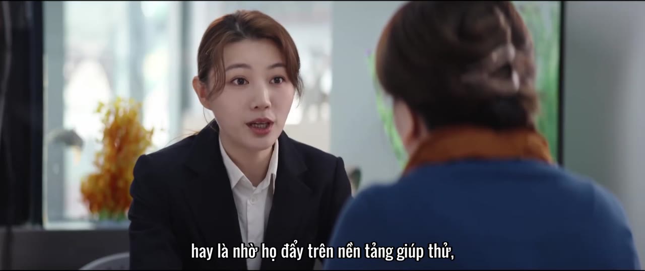 Nhà Hàng Lựu Đỏ tập 1 cảnh 2