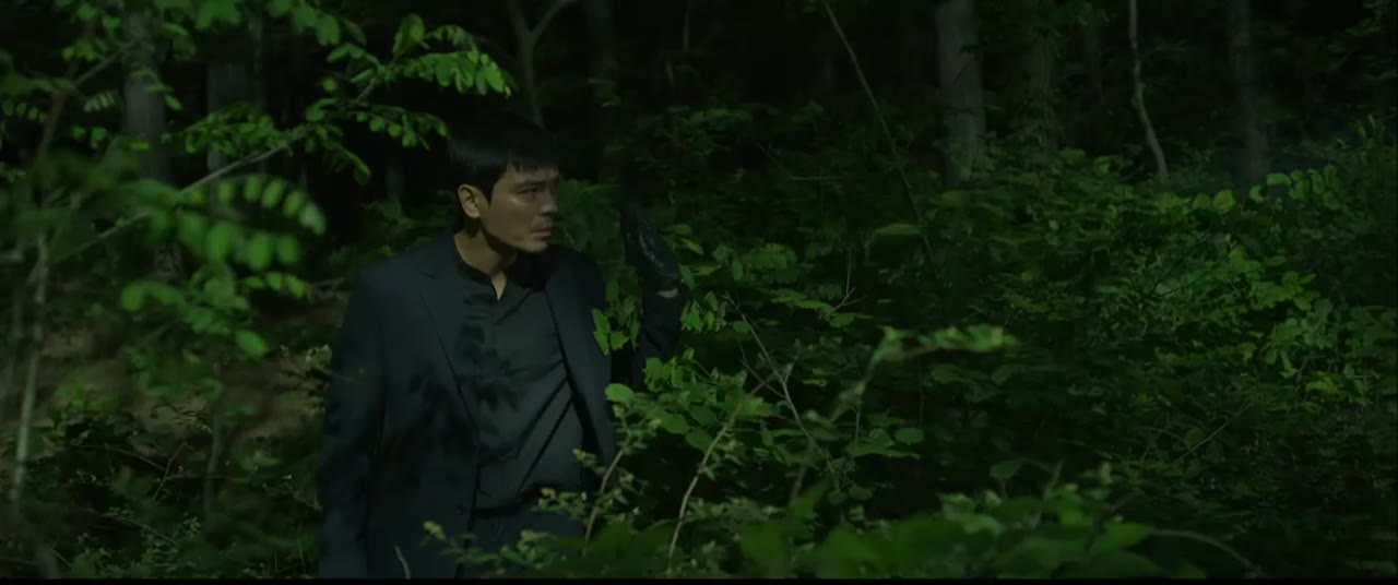 L.U.C.A - cảnh 3