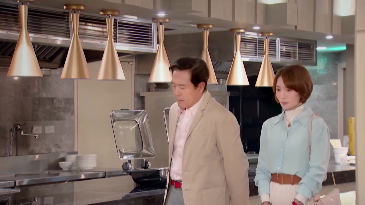 Thần Tài Giáng Thế - cảnh 3