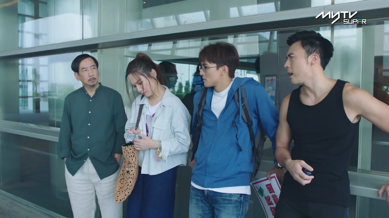 Liên Minh Moi Tiền - cảnh 2