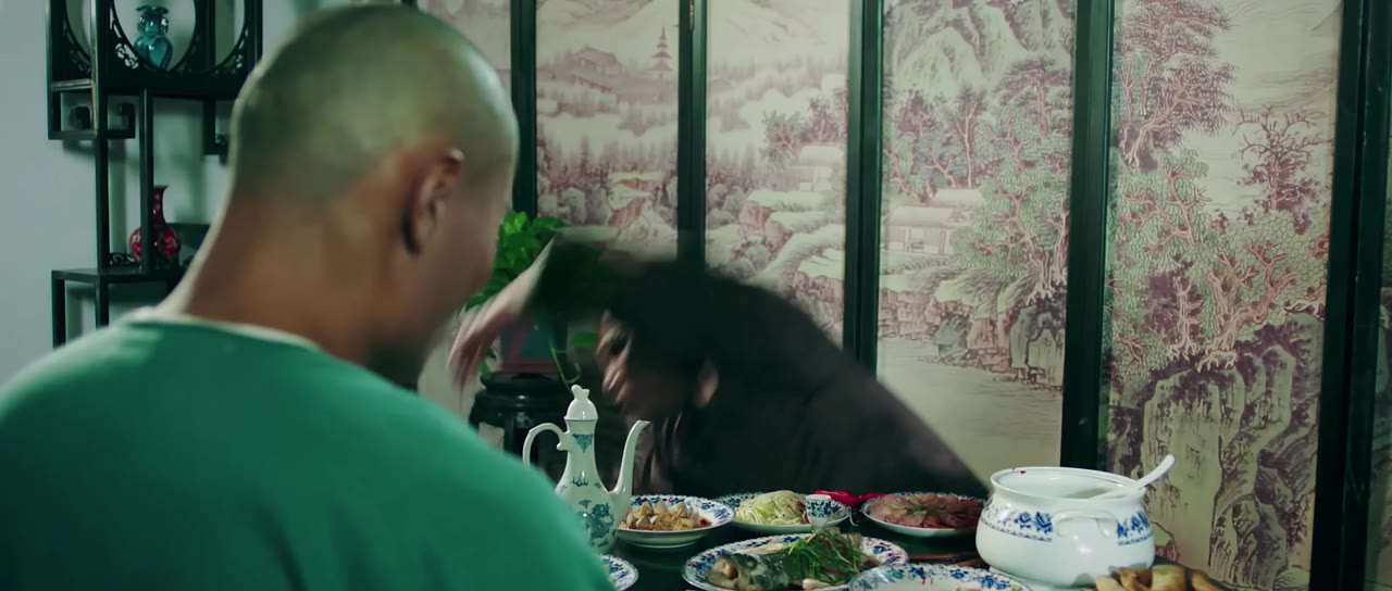 Hồng Quyền - cảnh 3