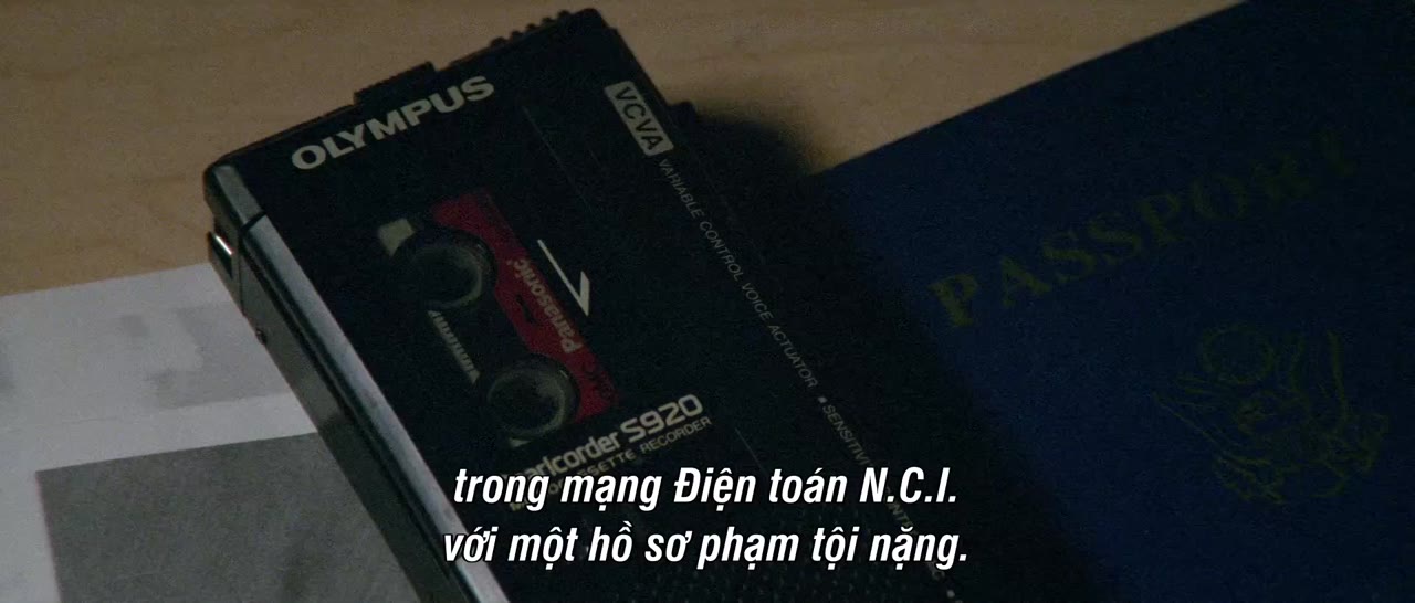 Raw Deal - cảnh 1
