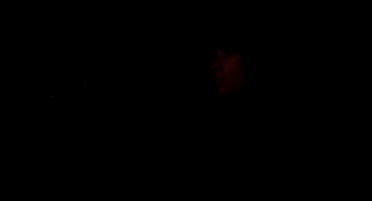 Under the Skin - cảnh 1