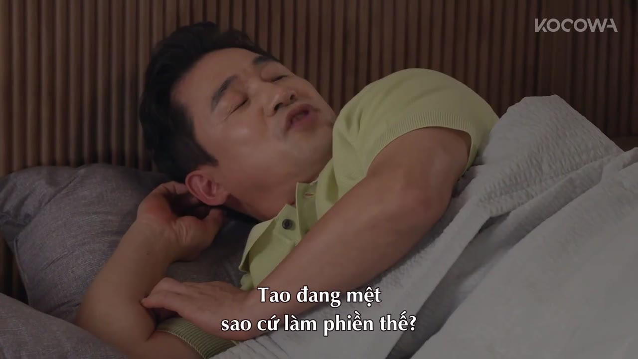 Người Phụ Nữ Nuốt Chửng Mặt Trời tập 55 cảnh 3