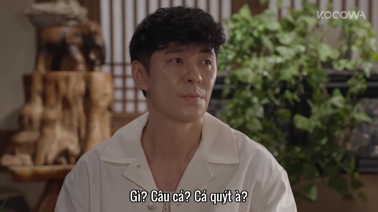 Người Phụ Nữ Nuốt Chửng Mặt Trời tập 63 cảnh 2
