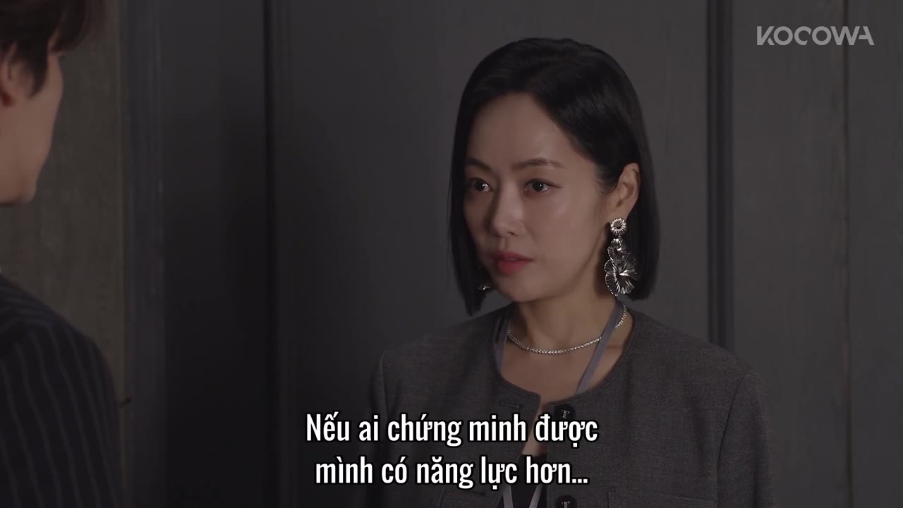 Người Phụ Nữ Nuốt Chửng Mặt Trời tập 78 cảnh 2