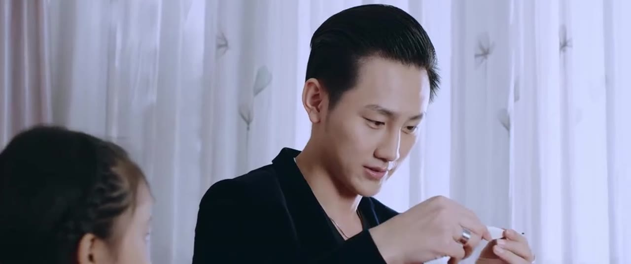Siêu máy - cảnh 2