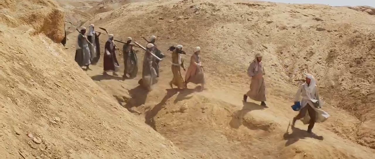 Indiana Jones Và Chiếc Rương Thánh Tích - cảnh 2