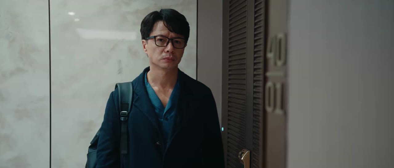 Siêu Cảm Mê Cung tập 10