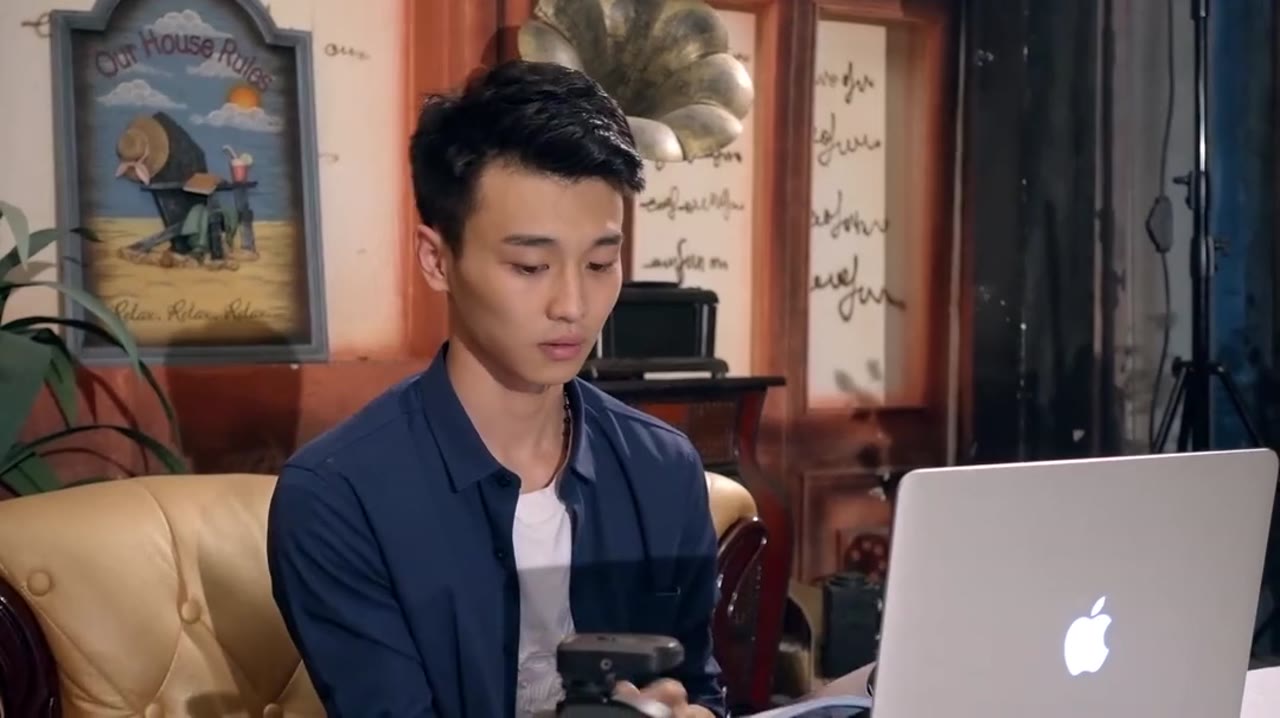 Trước tương lai - cảnh 1