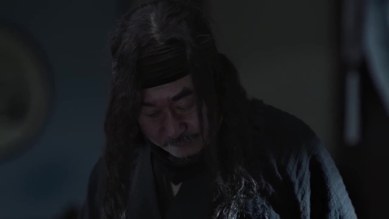 Khánh Dư Niên - cảnh 1