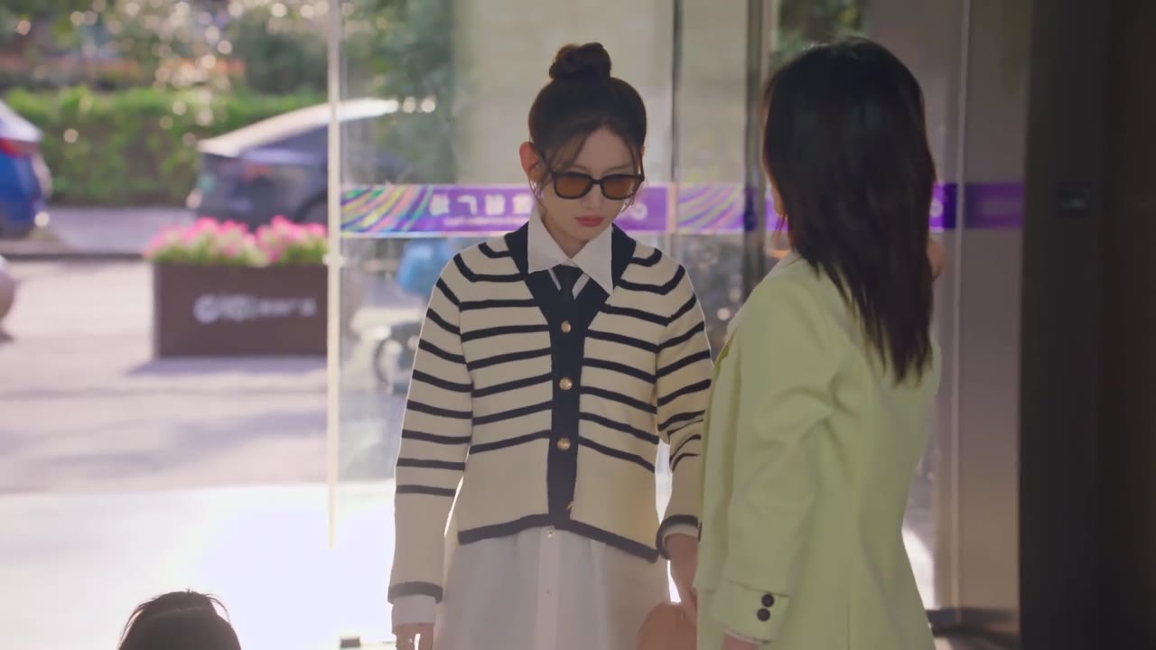 Ở Bên Em tập 5 cảnh 2