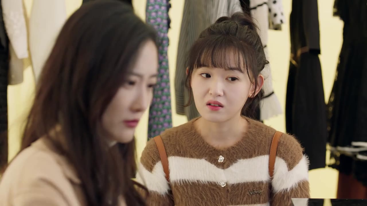 Cô Nàng Lợi Hại Chân Cao Quý tập 13 cảnh 3