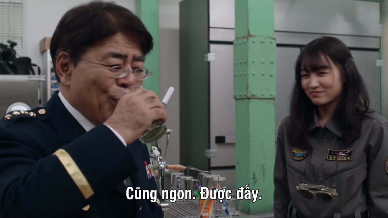 Siêu Nhân Điện Quang Z - cảnh 1