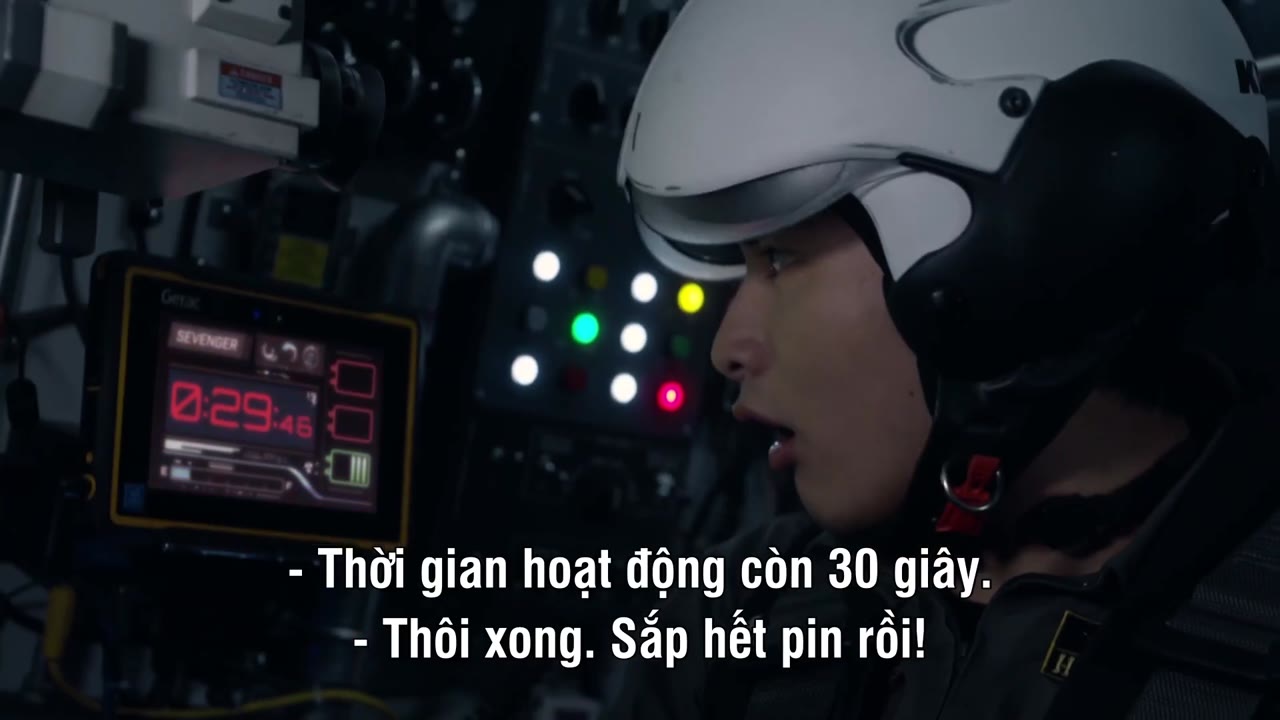 Siêu Nhân Điện Quang Z - cảnh 2