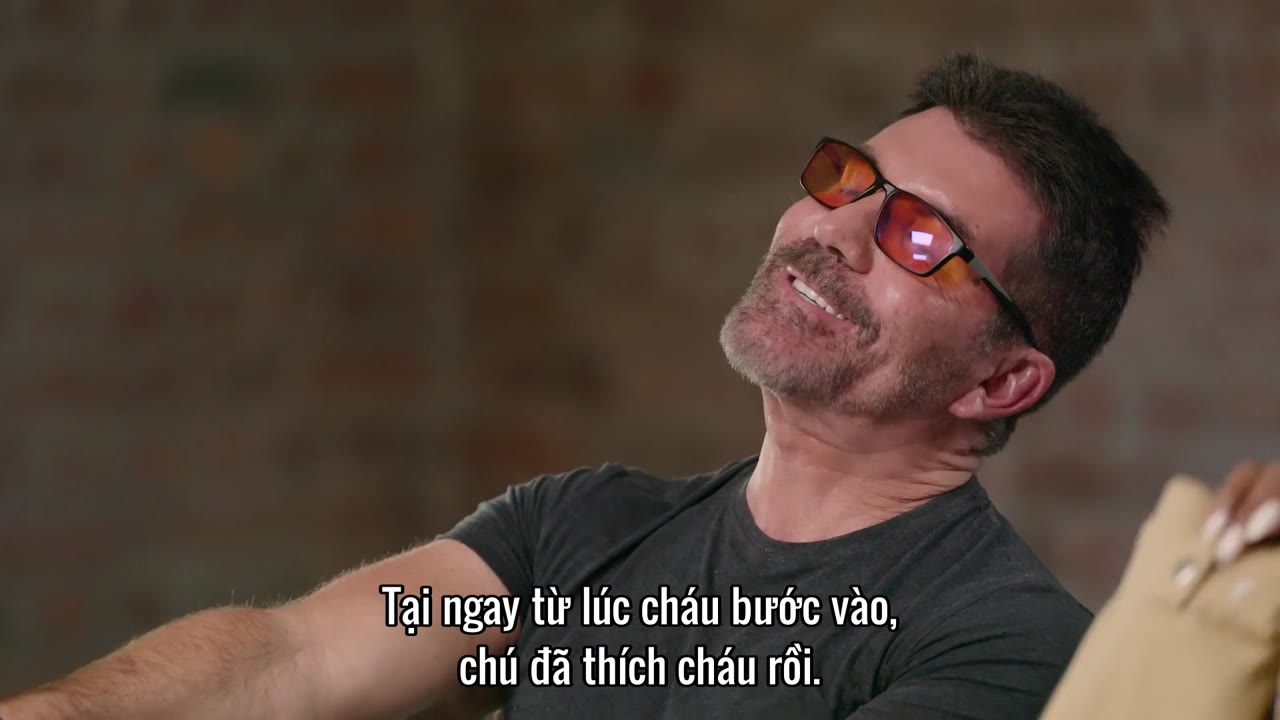 Simon Cowell: Hồi Kế Tiếp tập 1 cảnh 3