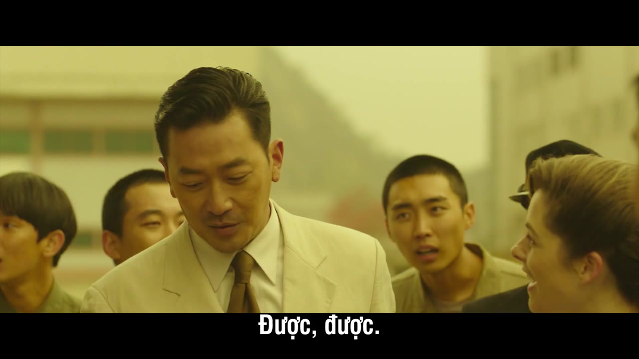 Bước Chân Thép - cảnh 2