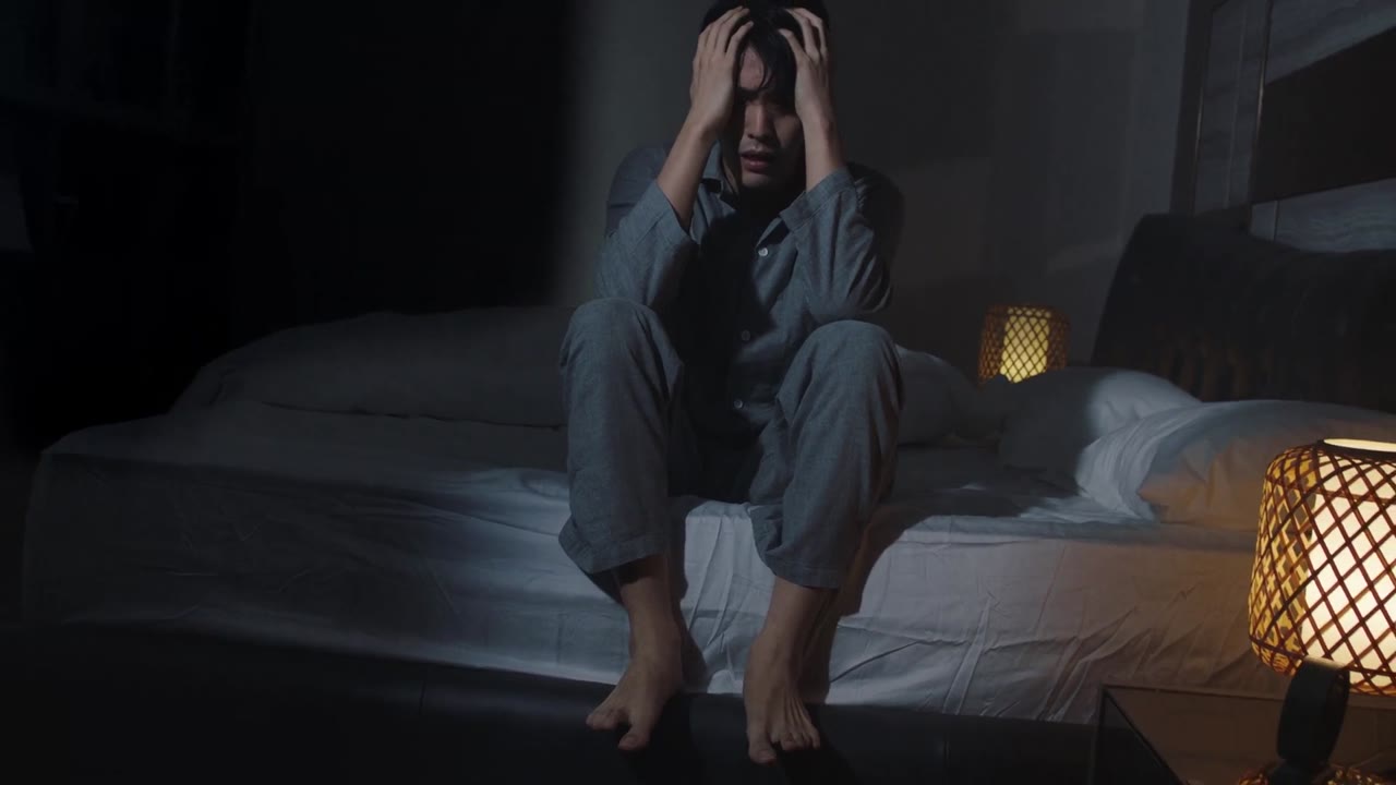 Ai Ở Trong Gương tập 1
