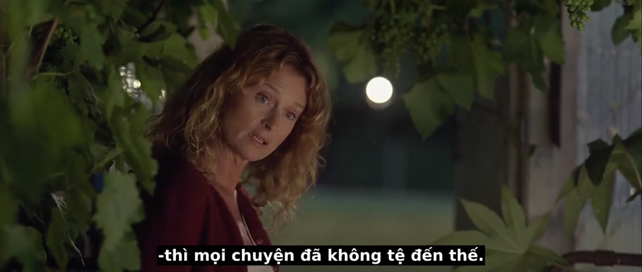 Kiss Me - cảnh 2