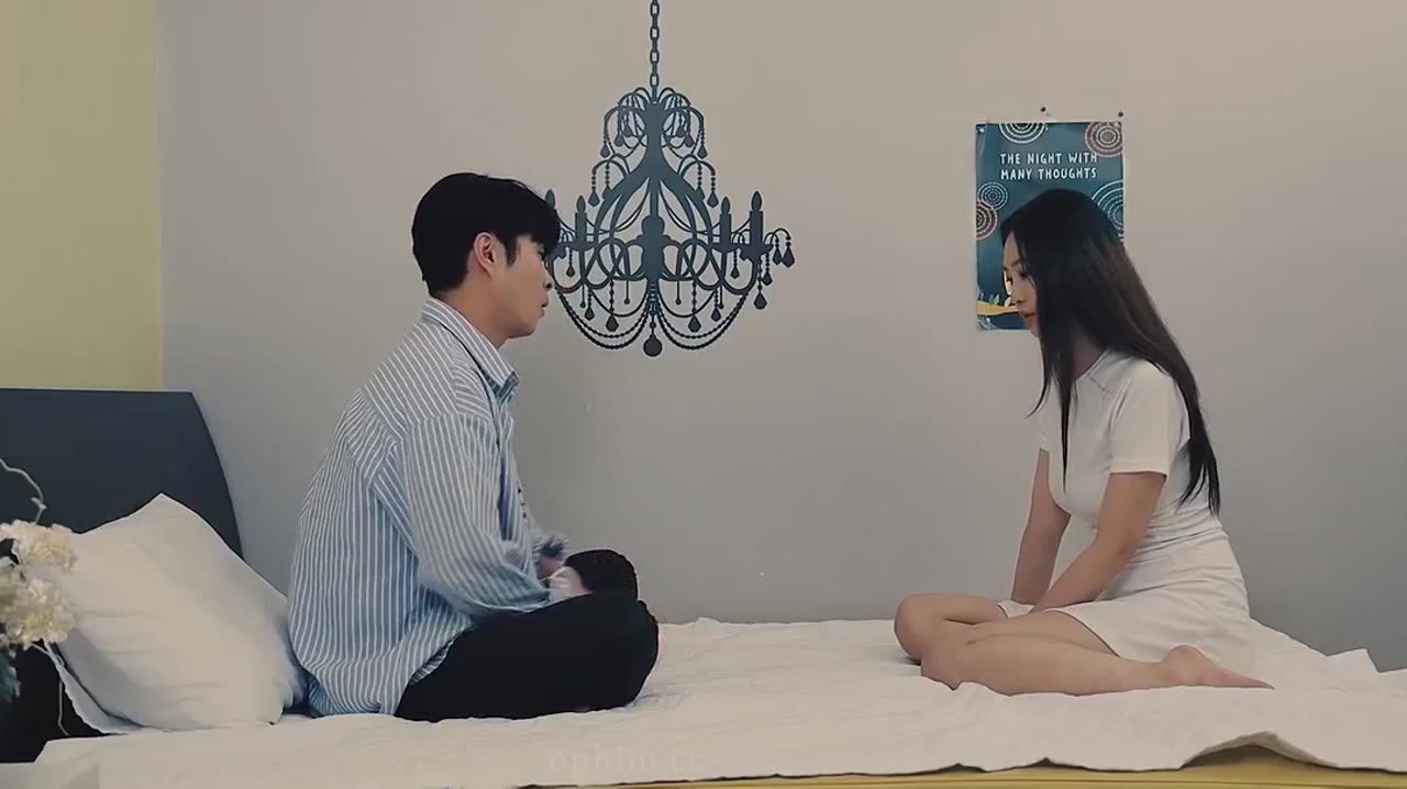 Bỡ Ngỡ Lần Đầu Tiên - cảnh 3